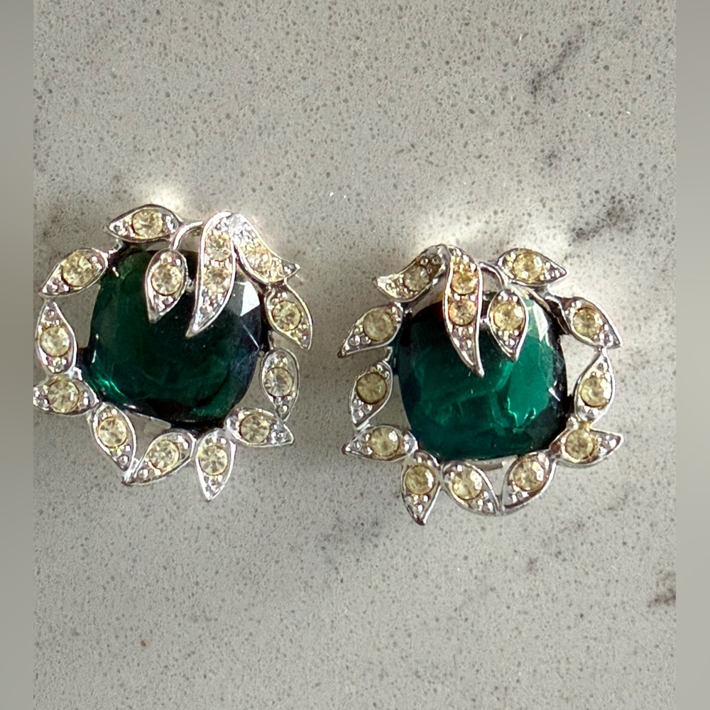 Vintage Sarah Coventry Holiday Ice green rhinestone clip earrings